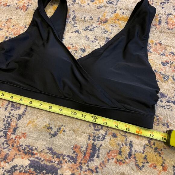 Old Navy Plus Size Black Bikini Top Padded Swim Swimwear Size 1x - Picture 5 of 5